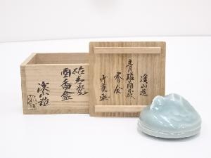 京焼　加藤渓山造　砧青磁酉香合